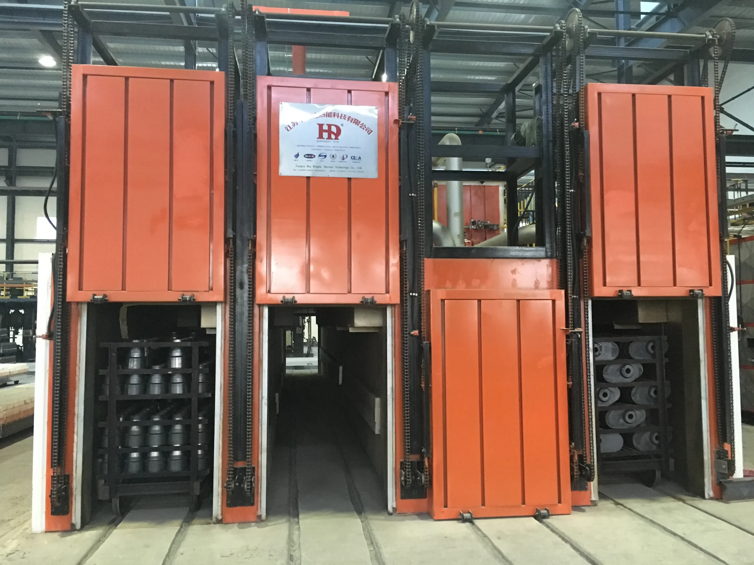 Рельсовая печь для производства скользящих плиток и сопел (2)